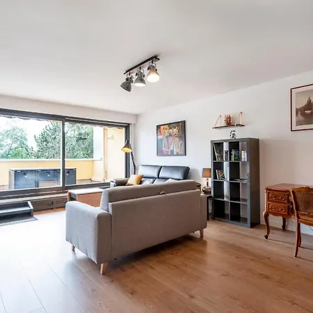 דירה Chez Louise מץ